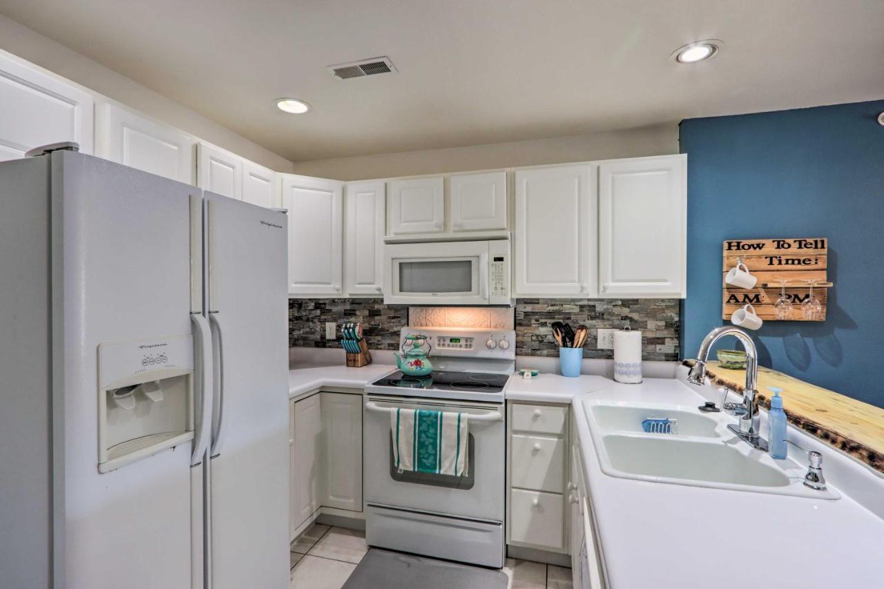 Step-Free Camdenton Condo With Boat Ramp, Dock, Slip Экстерьер фото