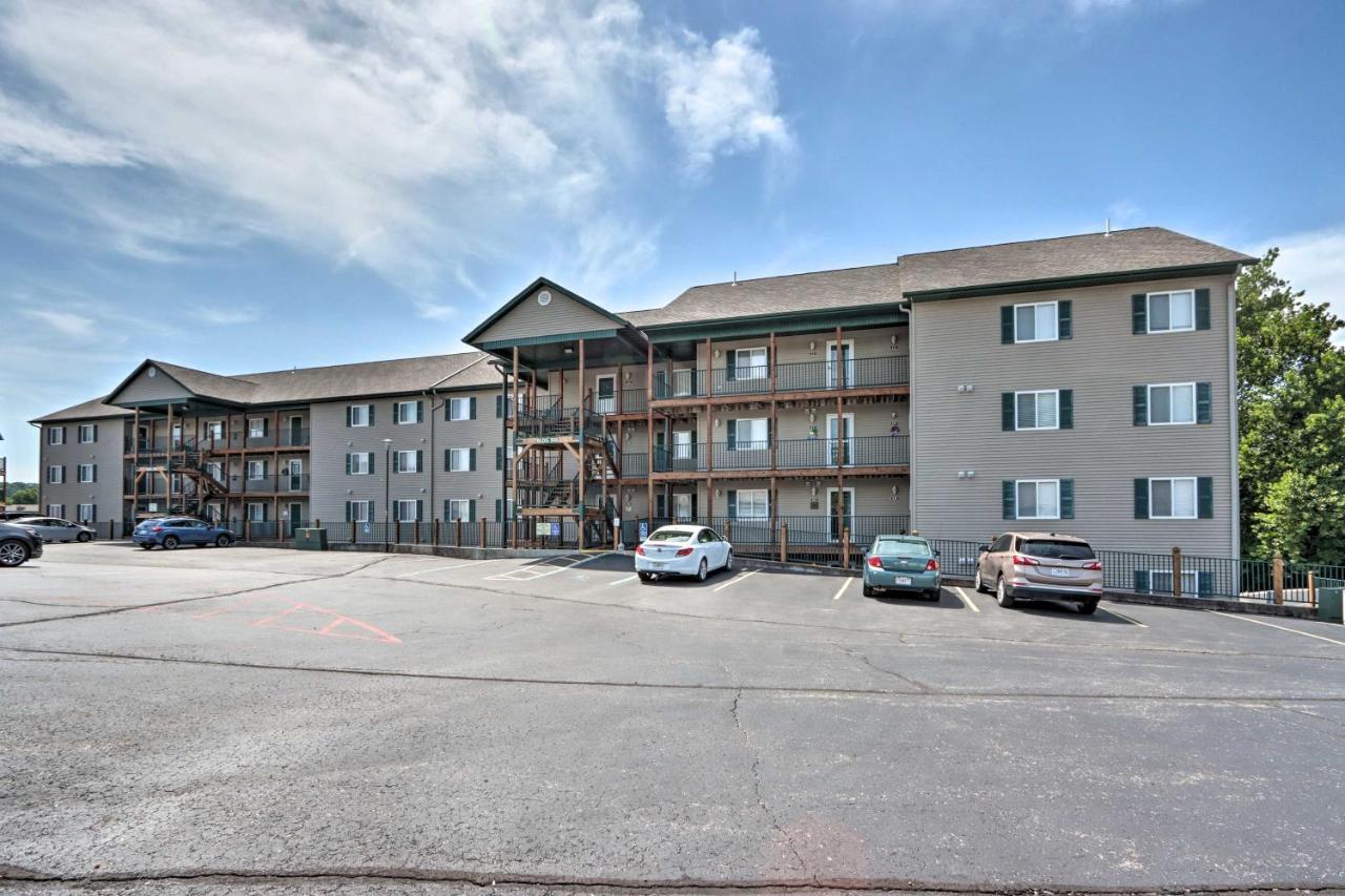Step-Free Camdenton Condo With Boat Ramp, Dock, Slip Экстерьер фото